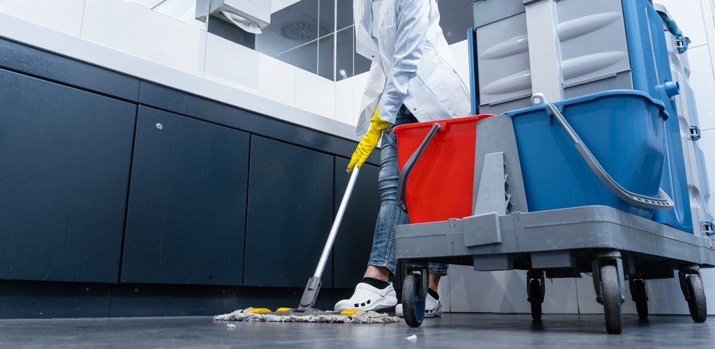 C07-commercial-machine-cleaning-florida-fl-min